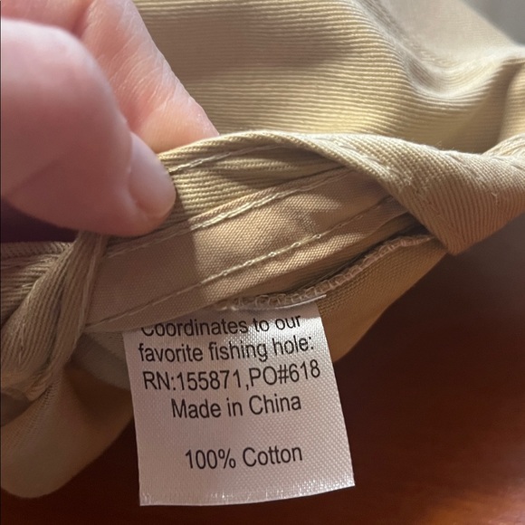 Poncho Outdoors Tan and Green Snapback Hat - Picture 8 of 9